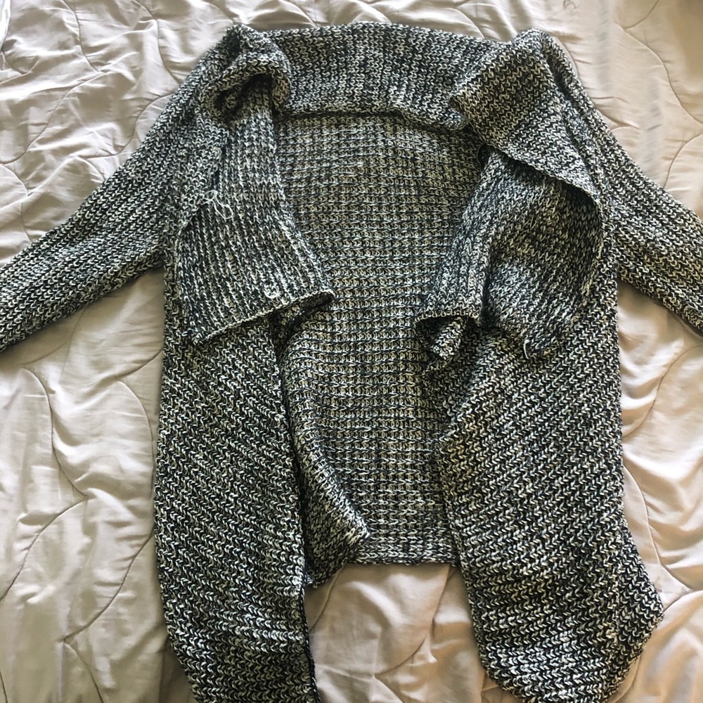 Brandy Melville Cardigan